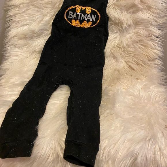 Batman Romper - Picture 6 of 6